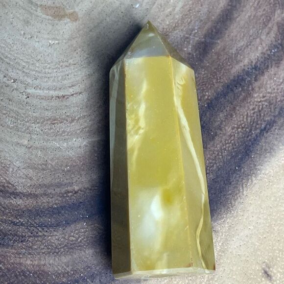 Mookaite jasper tower 6-sided yellow white druzy, anxiety helper - Picture 4 of 11